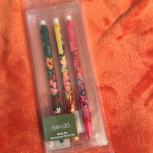 Work Essentials Gift Bundle - Picture 5 of 11